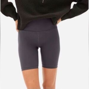 Everlane Bike Shorts gray size L